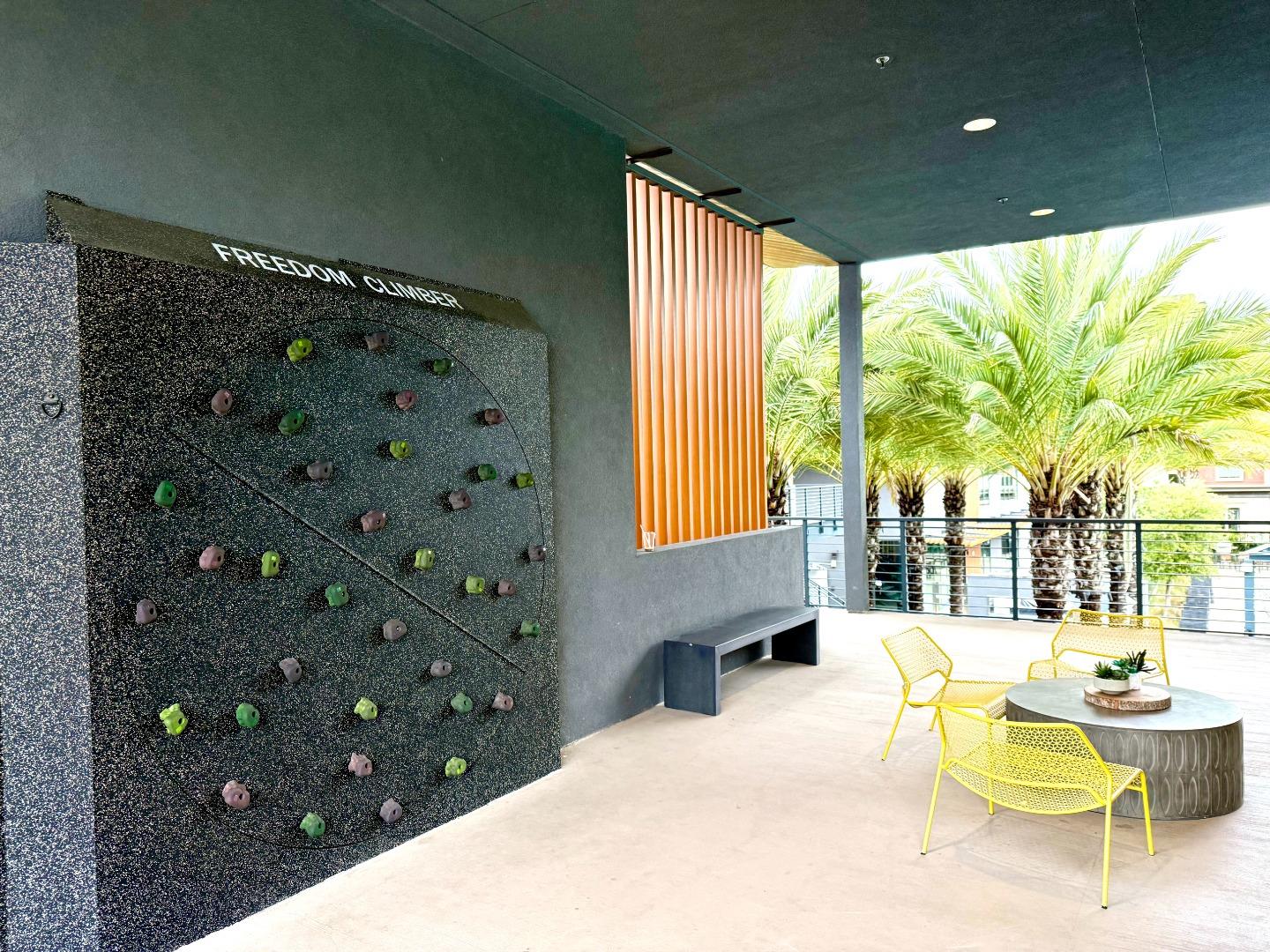 Detail Gallery Image 44 of 55 For 5720 Greige Cir #G,  Dublin,  CA 94568 - 3 Beds | 2/1 Baths