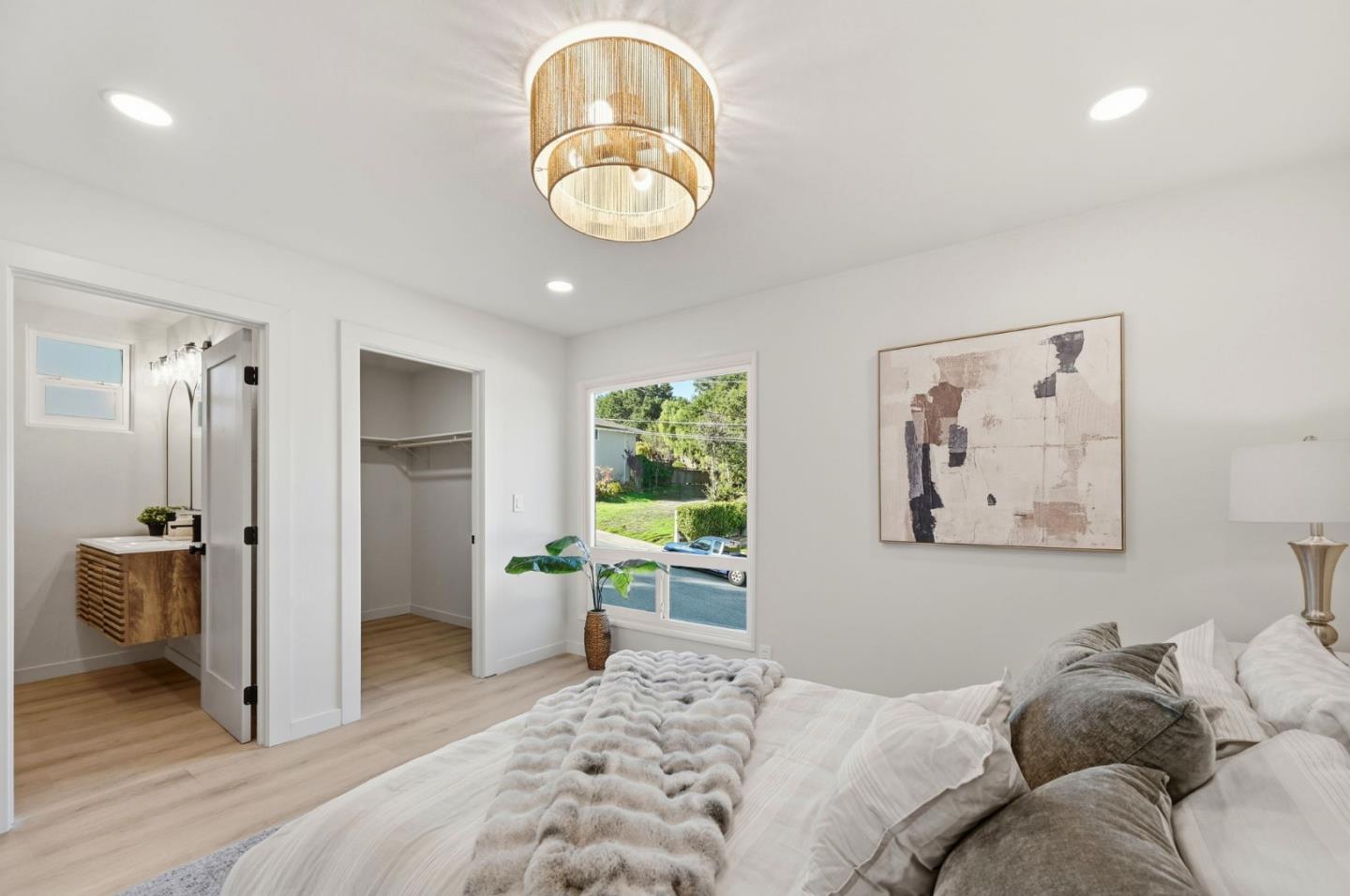 Detail Gallery Image 14 of 31 For 2511 Rosewood Dr, San Bruno,  CA 94066 - 3 Beds | 2 Baths