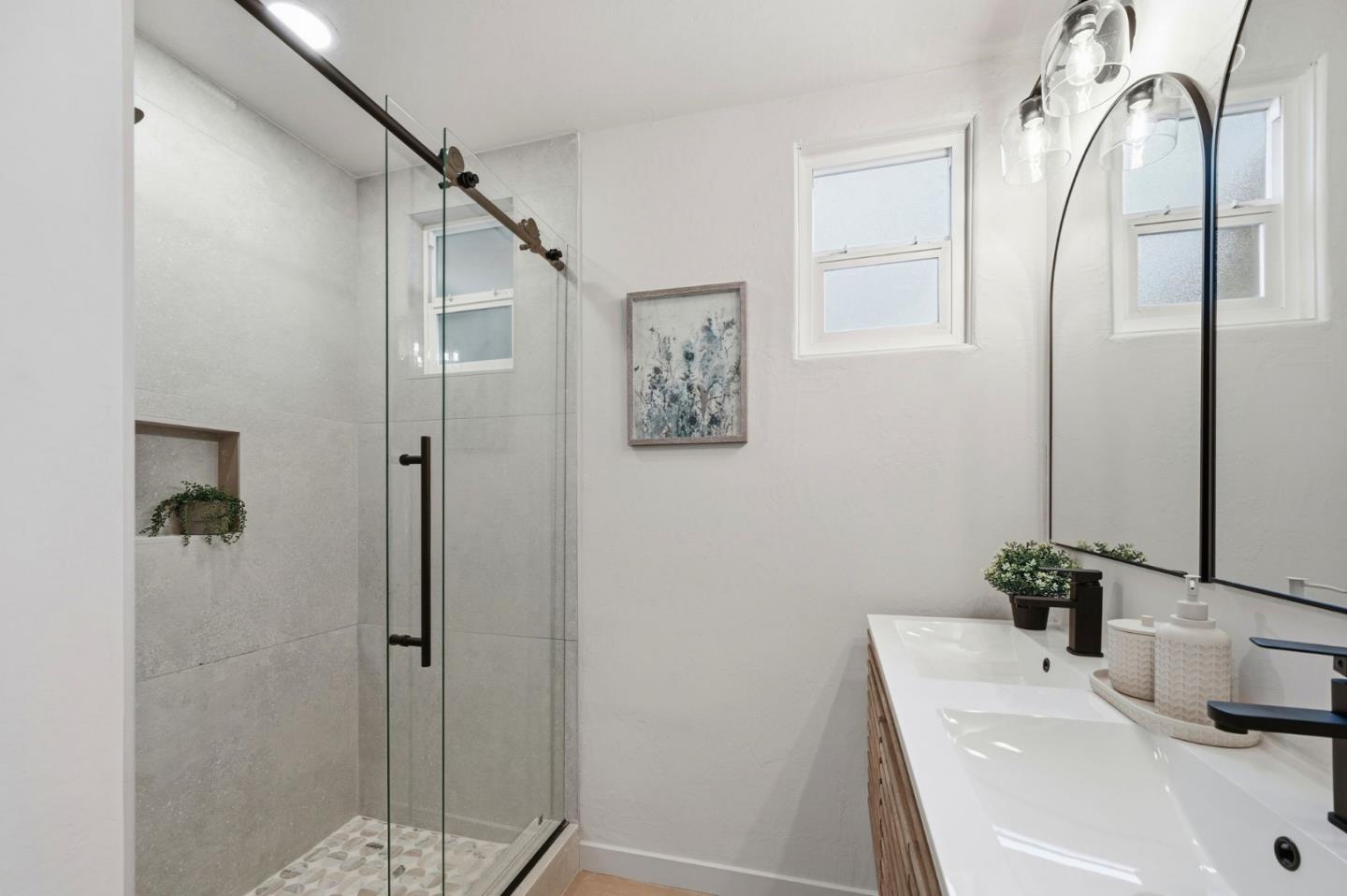 Detail Gallery Image 17 of 31 For 2511 Rosewood Dr, San Bruno,  CA 94066 - 3 Beds | 2 Baths