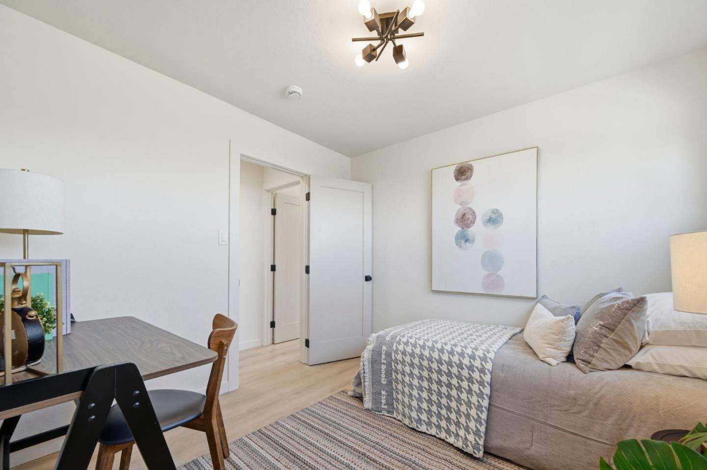 Detail Gallery Image 19 of 31 For 2511 Rosewood Dr, San Bruno,  CA 94066 - 3 Beds | 2 Baths