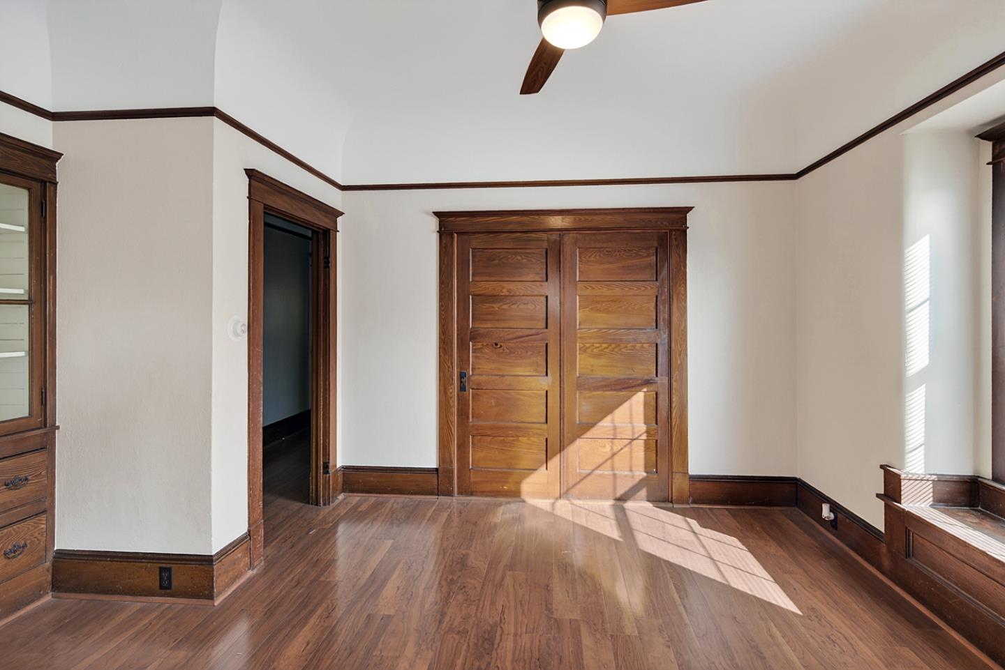 Detail Gallery Image 3 of 19 For 935 S 7th St, San Jose,  CA 95112 - 3 Beds | 2 Baths