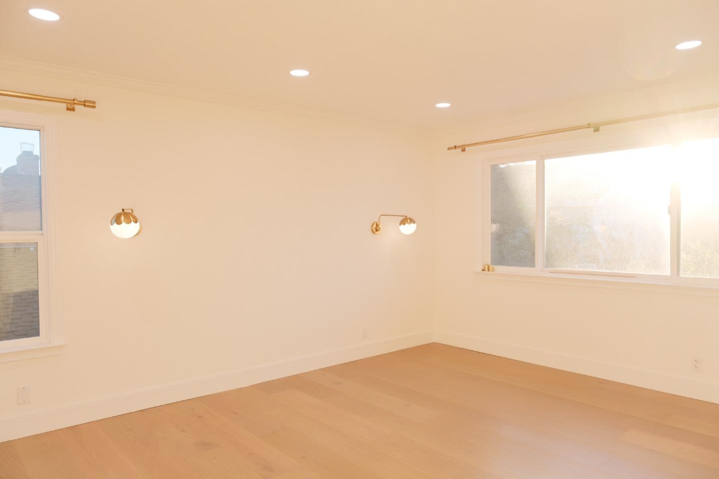 Detail Gallery Image 14 of 26 For 4203 Briarglen Dr, San Jose,  CA 95118 - 4 Beds | 2/1 Baths