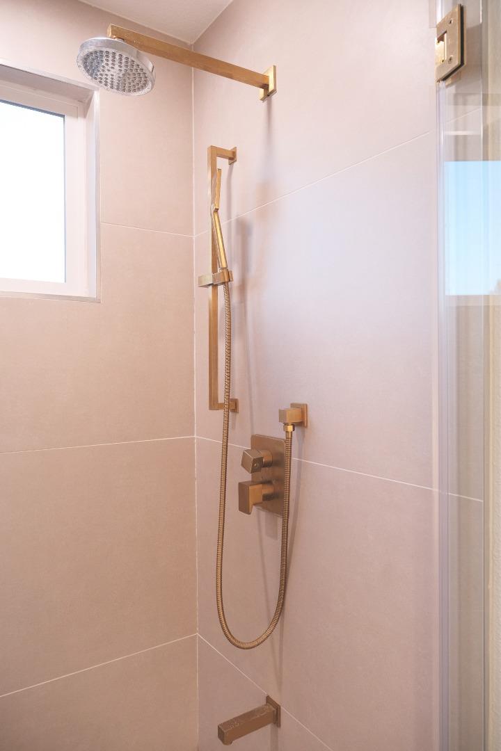 Detail Gallery Image 17 of 26 For 4203 Briarglen Dr, San Jose,  CA 95118 - 4 Beds | 2/1 Baths