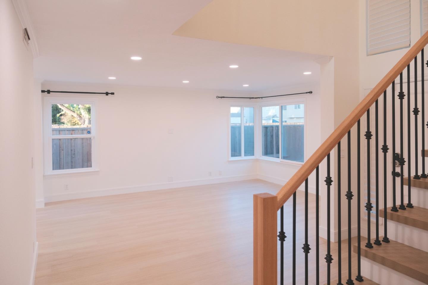 Detail Gallery Image 3 of 26 For 4203 Briarglen Dr, San Jose,  CA 95118 - 4 Beds | 2/1 Baths