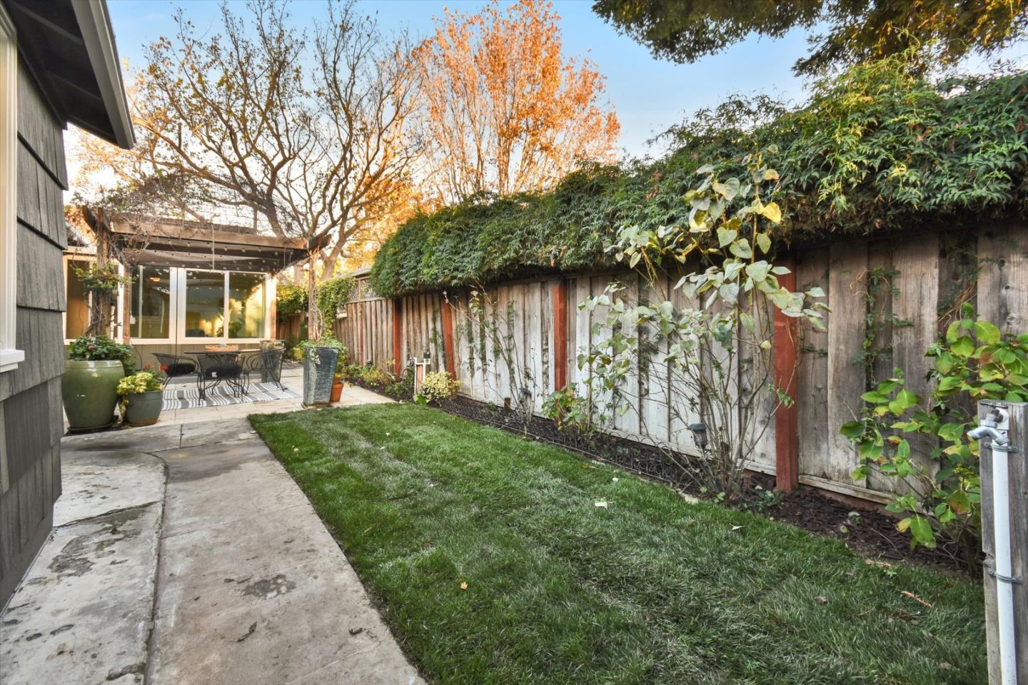 Detail Gallery Image 38 of 50 For 1152 Curtner Ave, San Jose,  CA 95125 - 4 Beds | 2 Baths