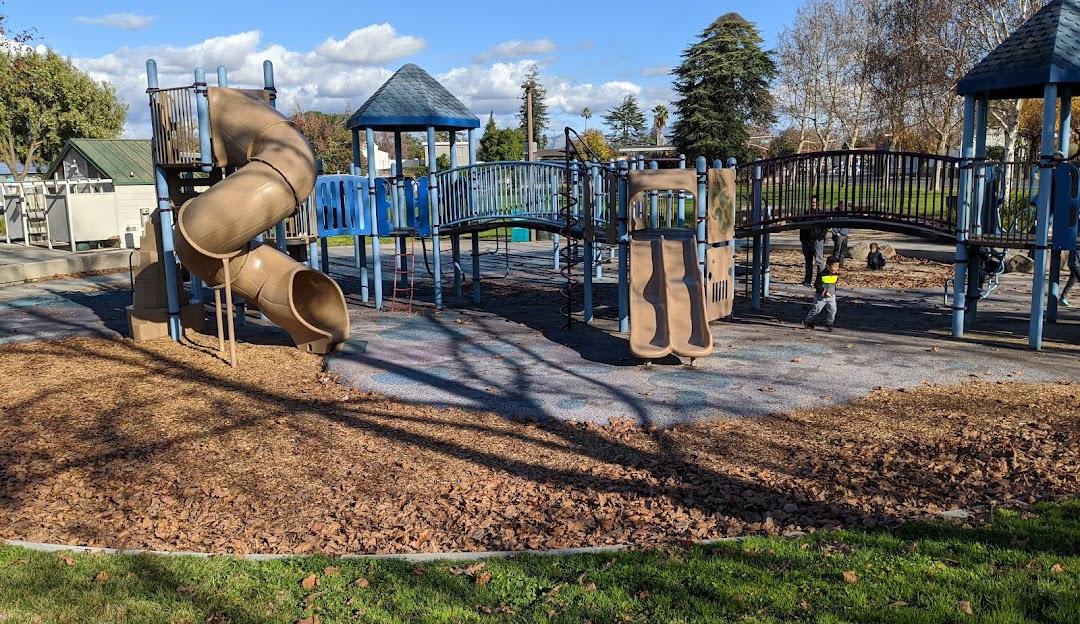 Detail Gallery Image 52 of 52 For 1152 Curtner Ave, San Jose,  CA 95125 - 4 Beds | 2 Baths