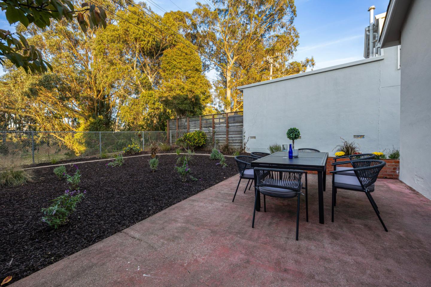 Detail Gallery Image 42 of 59 For 164 Wilshire Ave, Daly City,  CA 94015 - 2 Beds | 2 Baths