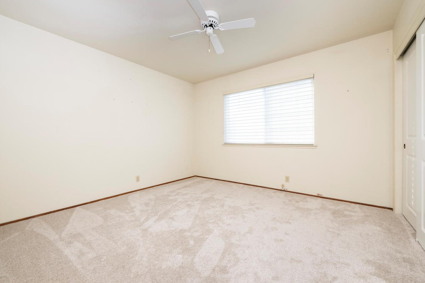 Detail Gallery Image 13 of 36 For 1033 Hewitt Dr, San Carlos,  CA 94070 - 3 Beds | 2 Baths