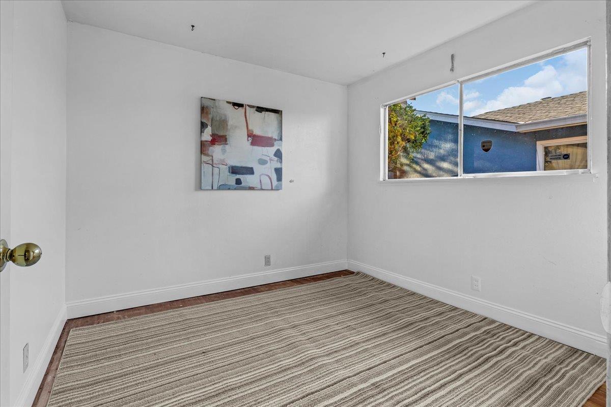 Detail Gallery Image 14 of 24 For 344 Pueblo Dr, Salinas,  CA 93906 - 3 Beds | 2 Baths