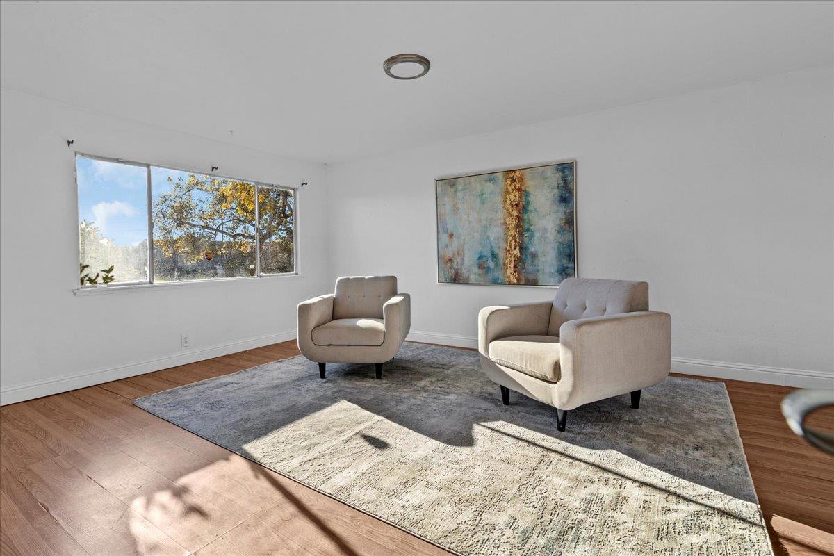 Detail Gallery Image 6 of 24 For 344 Pueblo Dr, Salinas,  CA 93906 - 3 Beds | 2 Baths