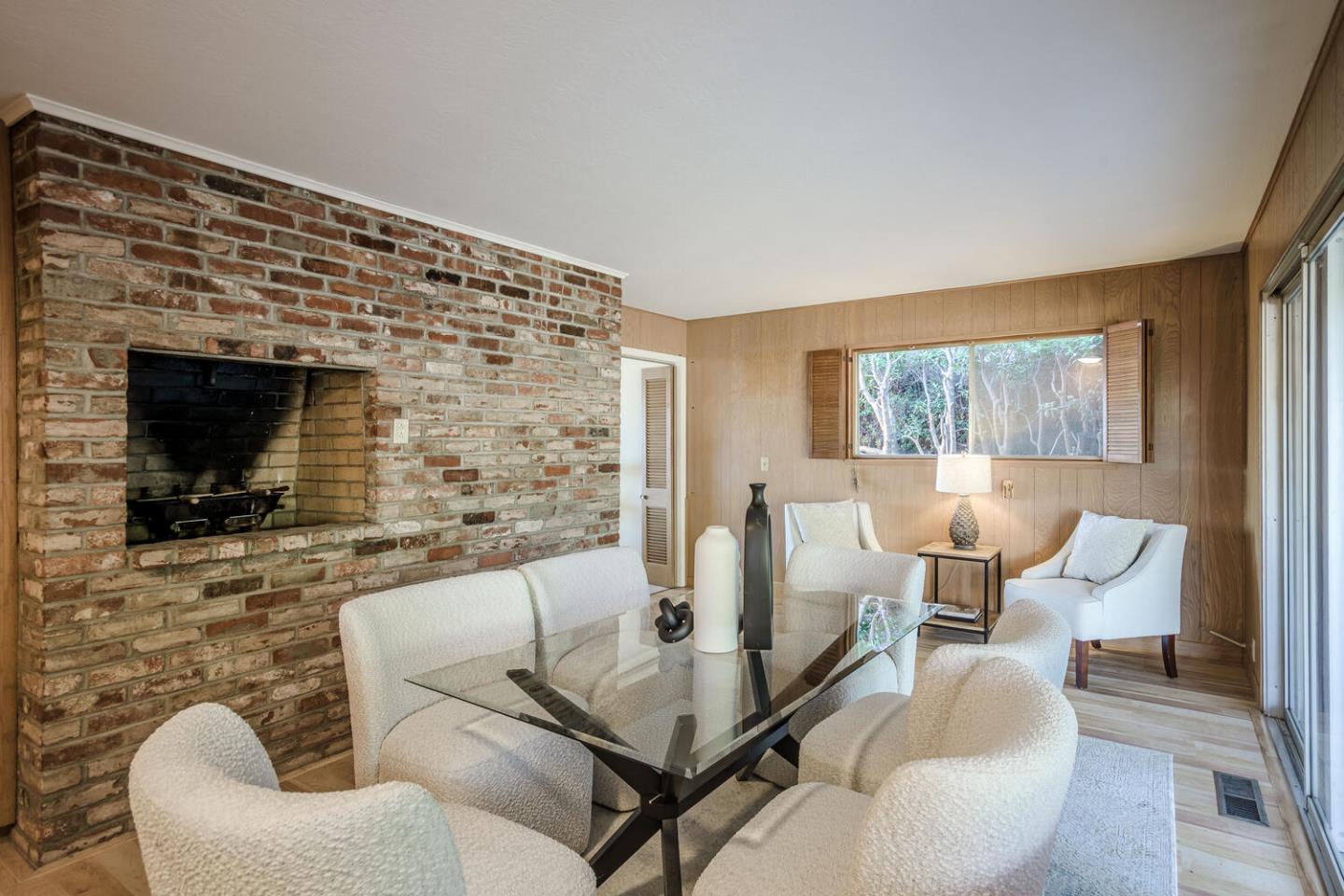 Detail Gallery Image 10 of 40 For 16 Granite Ct, San Carlos,  CA 94070 - 2 Beds | 2 Baths