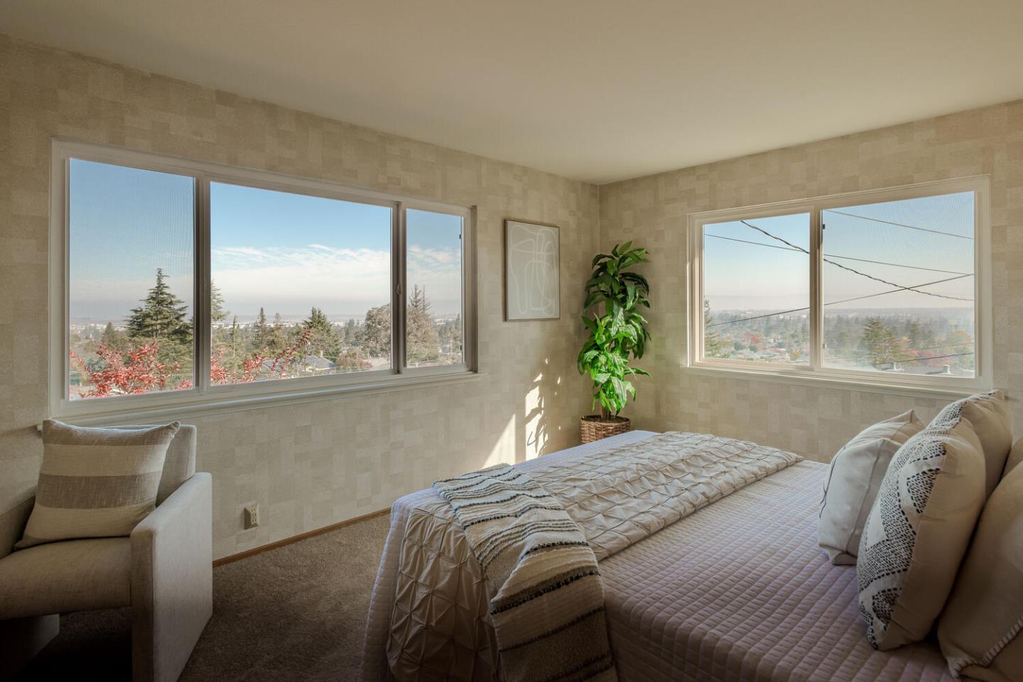 Detail Gallery Image 19 of 40 For 16 Granite Ct, San Carlos,  CA 94070 - 2 Beds | 2 Baths
