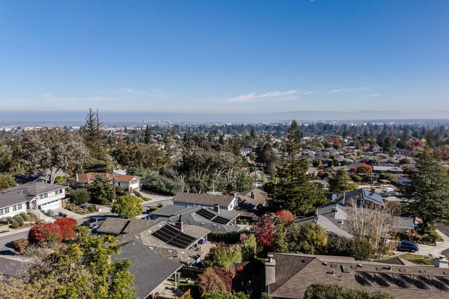 Detail Gallery Image 39 of 40 For 16 Granite Ct, San Carlos,  CA 94070 - 2 Beds | 2 Baths