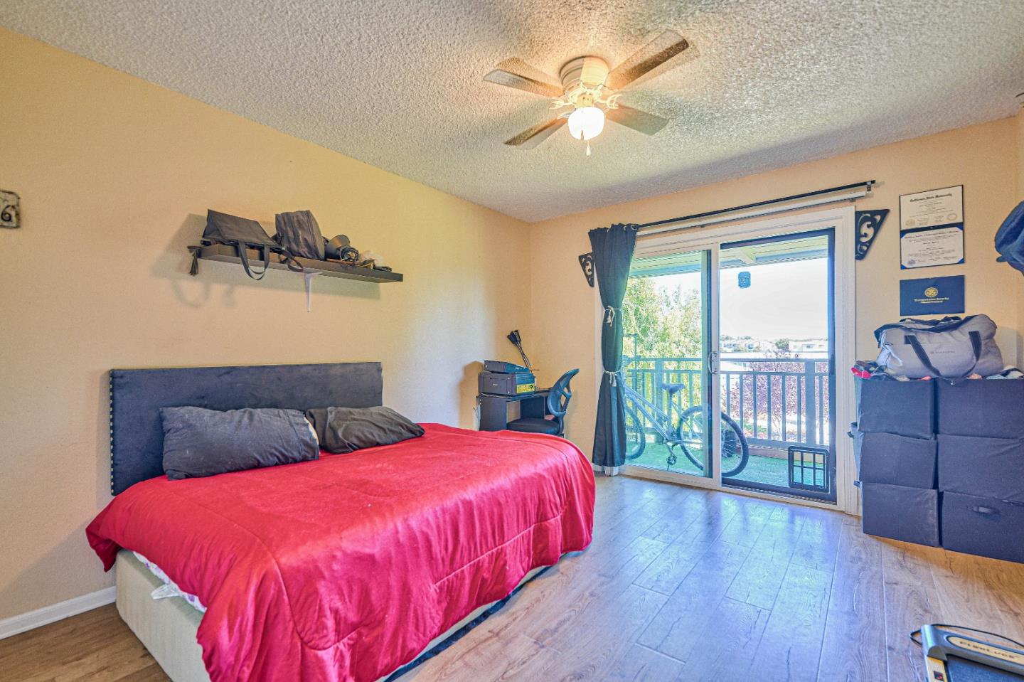Detail Gallery Image 13 of 25 For 158 Kern St #11,  Salinas,  CA 93905 - 2 Beds | 1 Baths