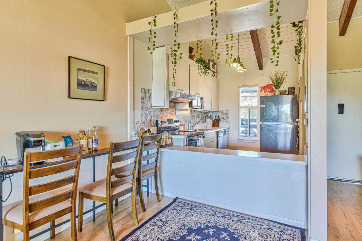 Detail Gallery Image 7 of 25 For 158 Kern St #11,  Salinas,  CA 93905 - 2 Beds | 1 Baths