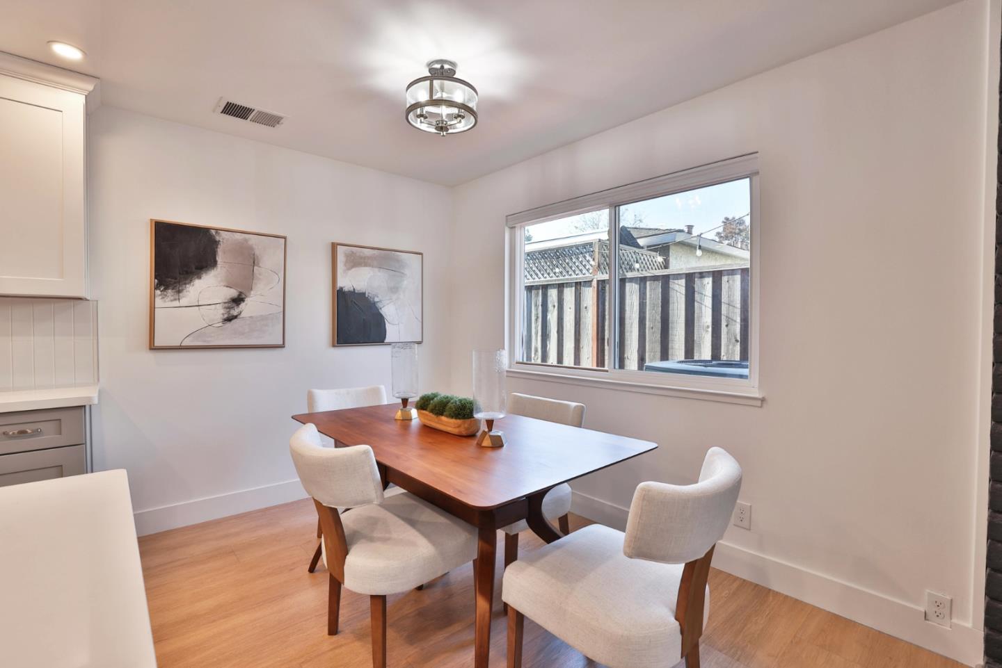 Detail Gallery Image 13 of 26 For 4581 Shadowhurst Ct, San Jose,  CA 95136 - 3 Beds | 2 Baths