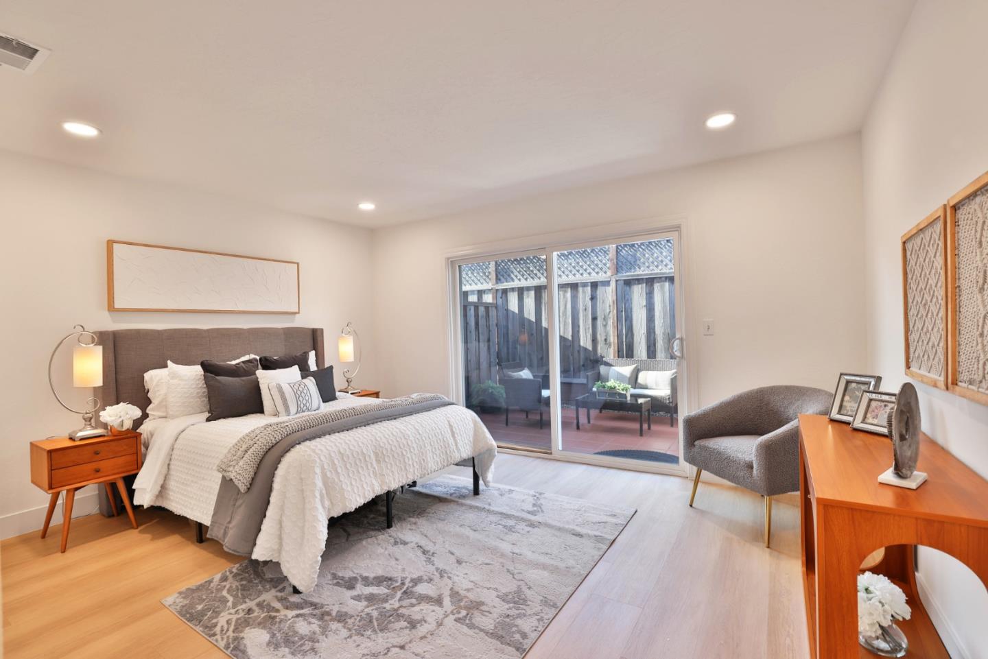 Detail Gallery Image 14 of 26 For 4581 Shadowhurst Ct, San Jose,  CA 95136 - 3 Beds | 2 Baths