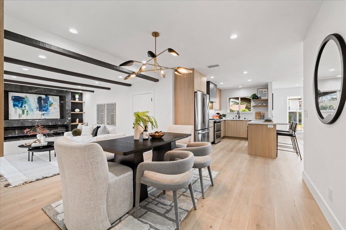 Detail Gallery Image 11 of 43 For 2319 Tipperary Ave, South San Francisco,  CA 94080 - 4 Beds | 2 Baths