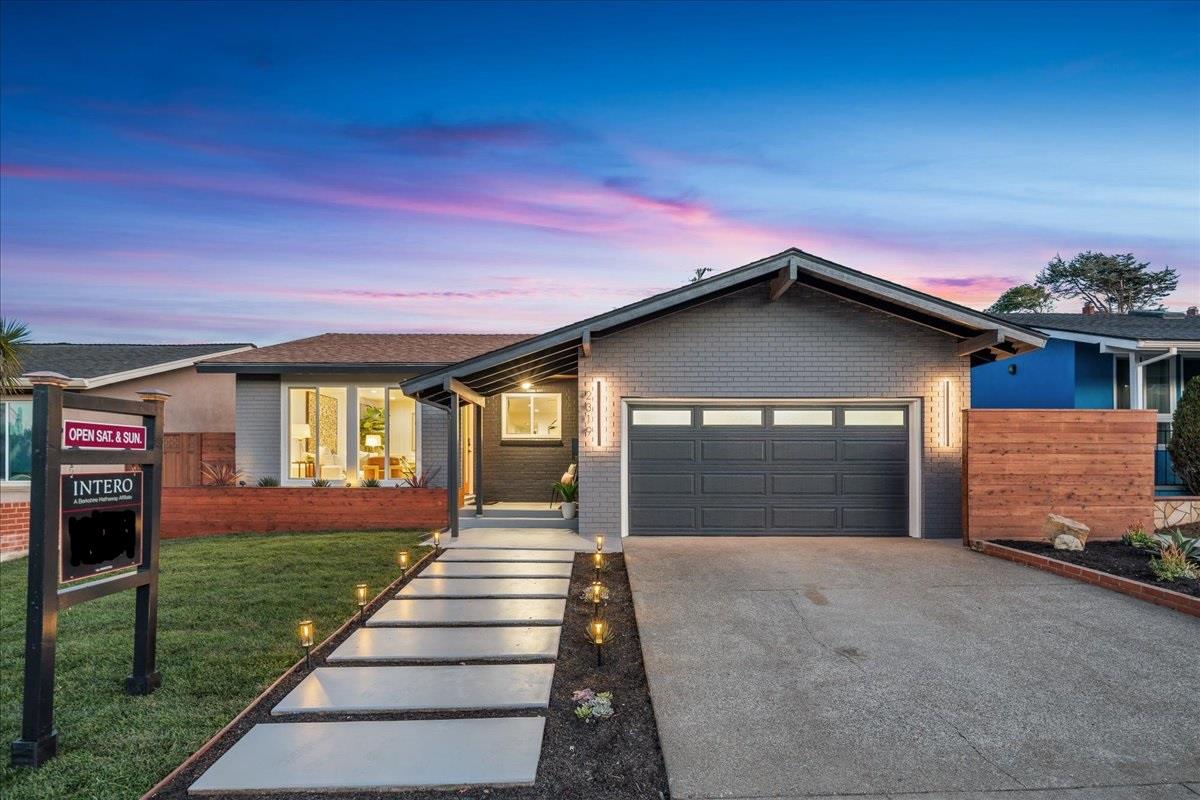 Detail Gallery Image 2 of 43 For 2319 Tipperary Ave, South San Francisco,  CA 94080 - 4 Beds | 2 Baths