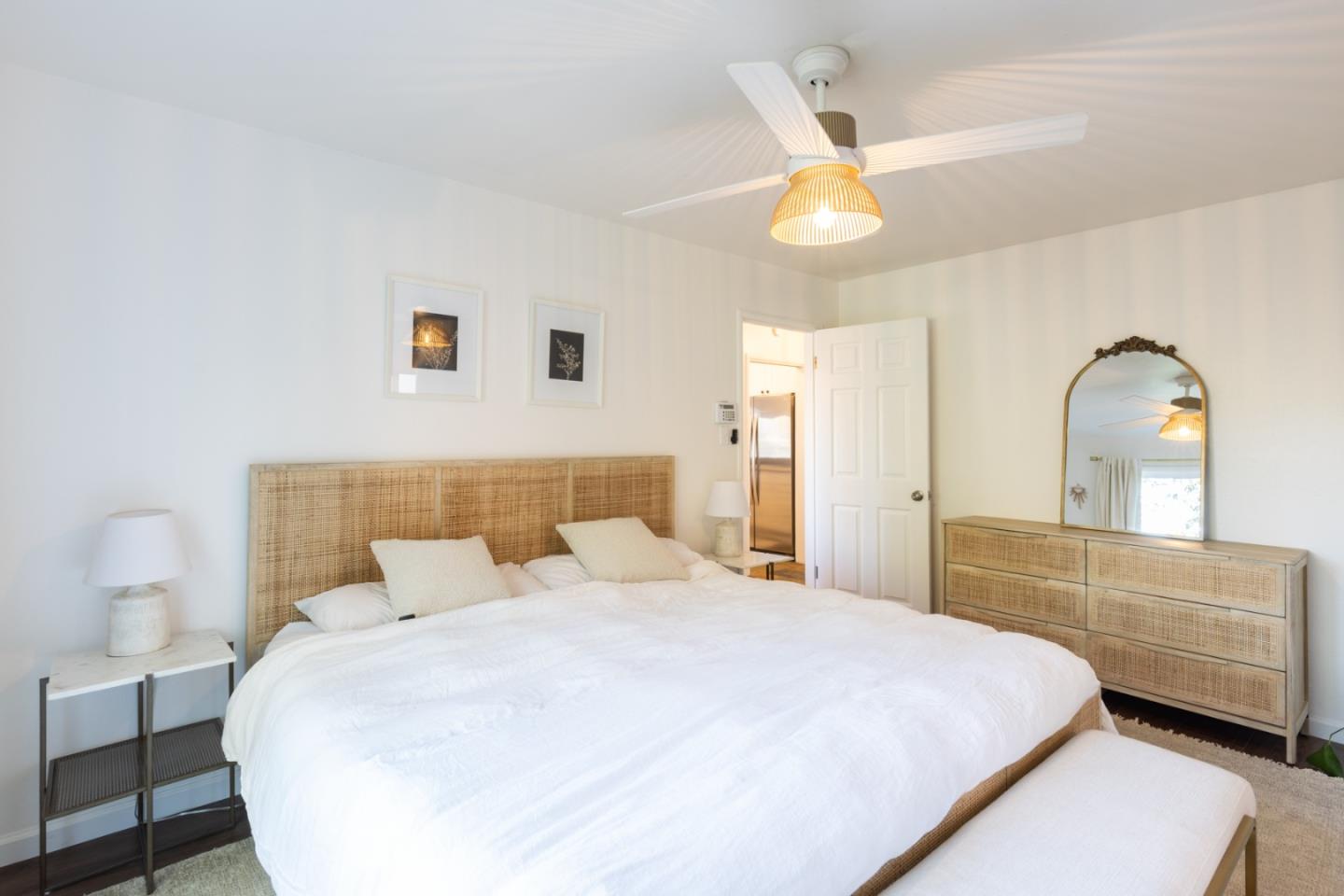 Detail Gallery Image 13 of 29 For 5914 Channel Dr, Santa Rosa,  CA 95409 - 3 Beds | 2 Baths