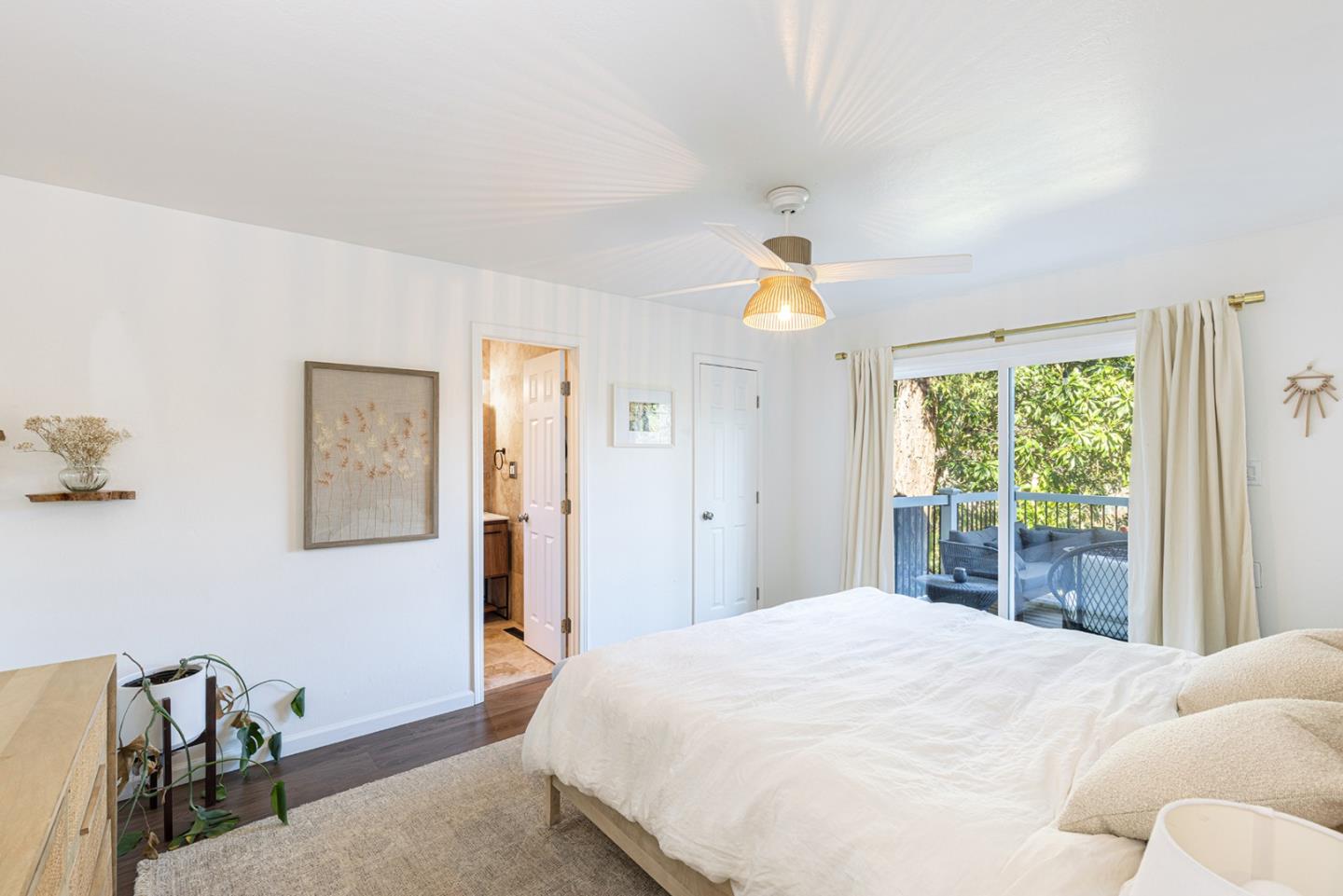 Detail Gallery Image 16 of 29 For 5914 Channel Dr, Santa Rosa,  CA 95409 - 3 Beds | 2 Baths