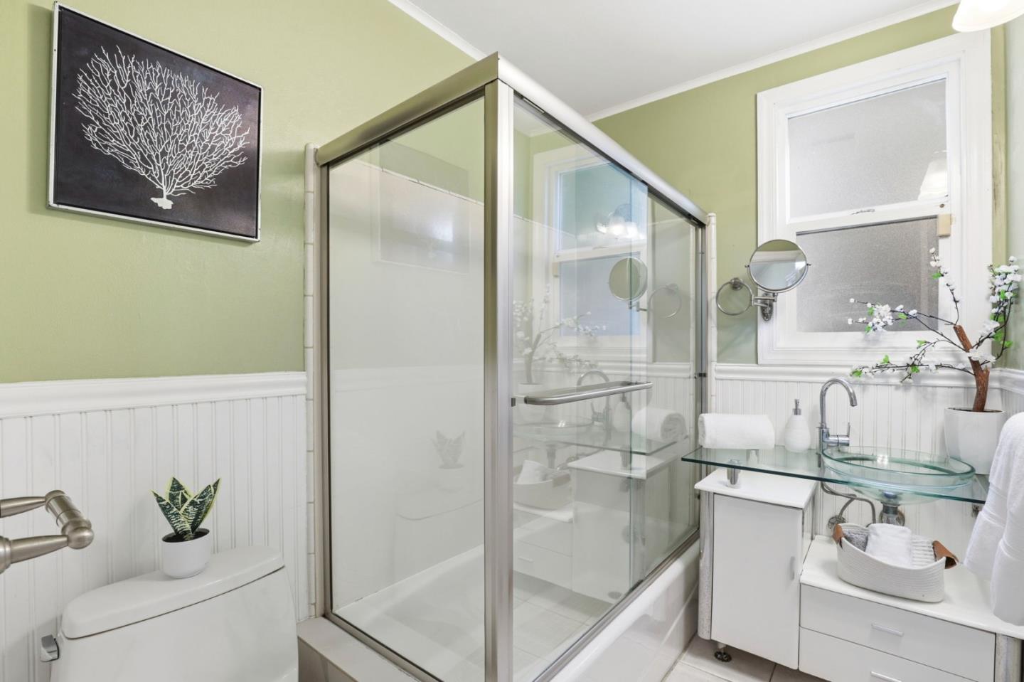 Detail Gallery Image 17 of 33 For 5 Hibbert Ct, Pacifica,  CA 94044 - 4 Beds | 2 Baths