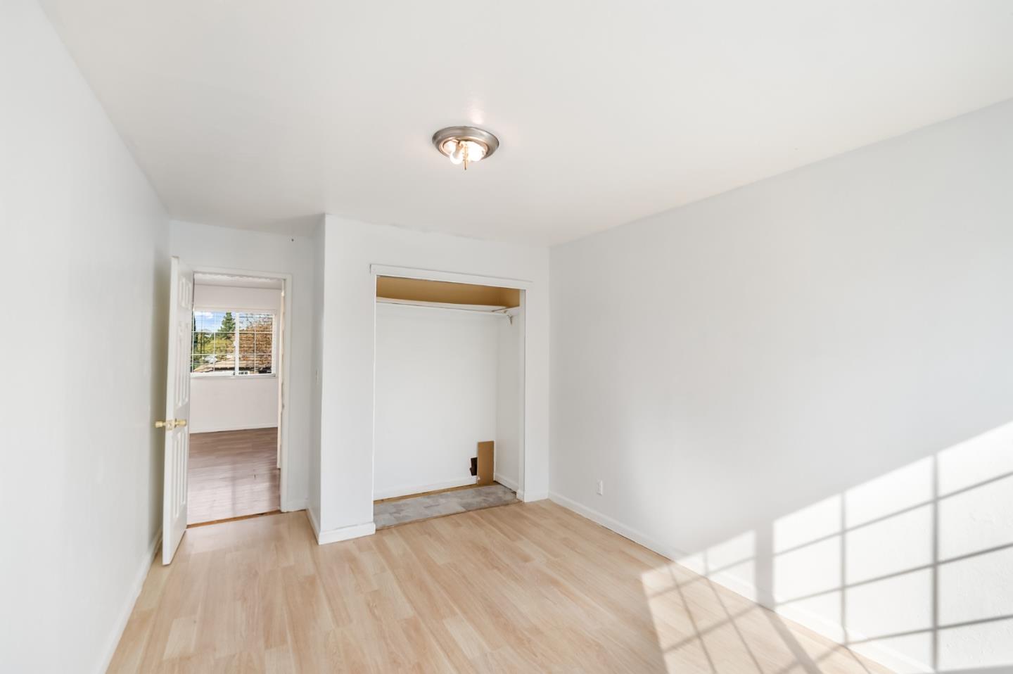 Detail Gallery Image 22 of 32 For 14504 Jerilyn Dr, San Jose,  CA 95127 - 7 Beds | 3/1 Baths