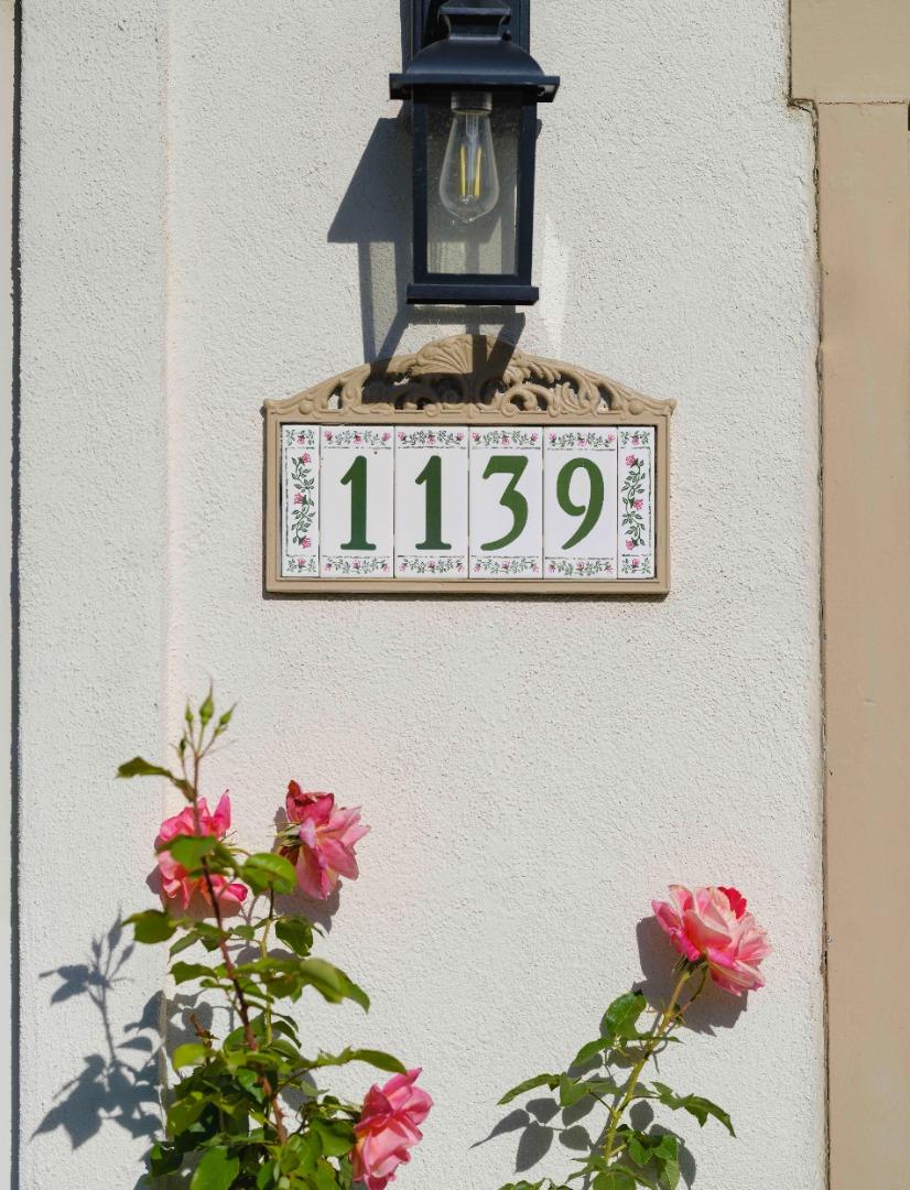 Detail Gallery Image 3 of 27 For 1139 Cape Cod Way, Salinas,  CA 93906 - 3 Beds | 2 Baths