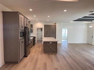 Detail Gallery Image 6 of 6 For 3253 Ashwood Way #3253,  Soquel,  CA 95073 - 3 Beds | 2 Baths