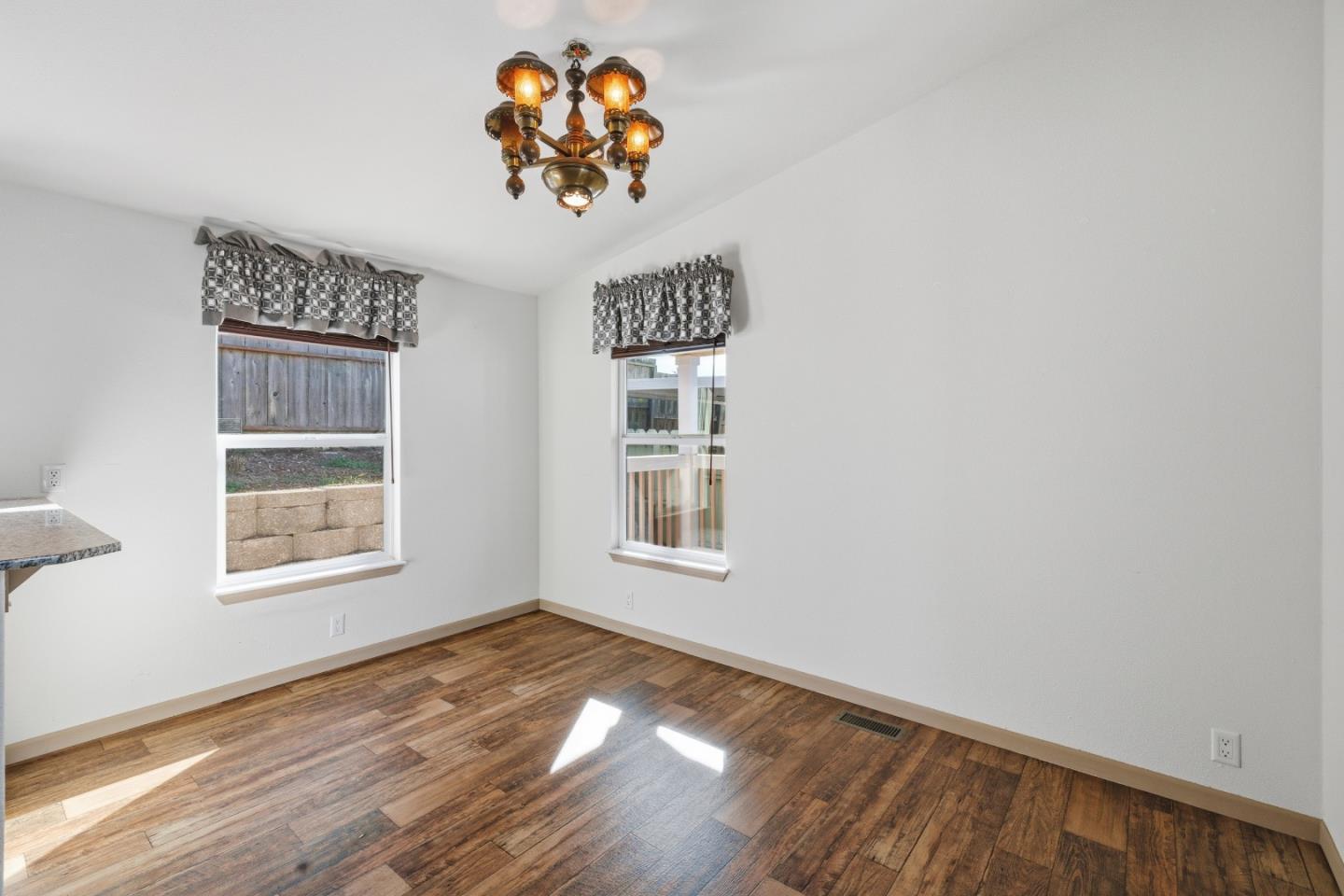 Detail Gallery Image 19 of 23 For 347 Carmel Ave #15,  Marina,  CA 93933 - 2 Beds | 2 Baths