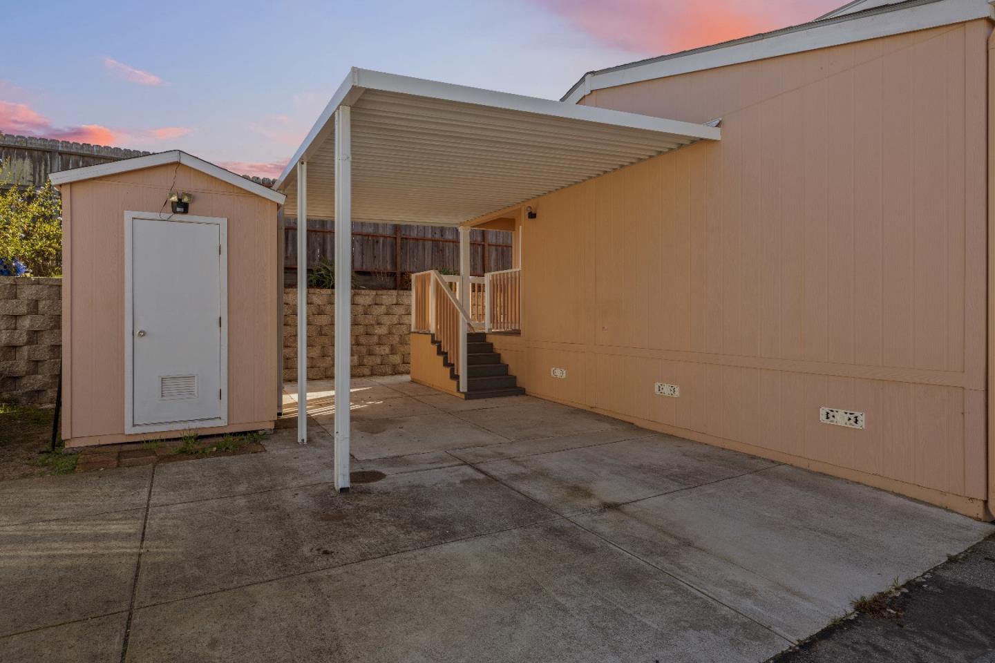 Detail Gallery Image 21 of 23 For 347 Carmel Ave #15,  Marina,  CA 93933 - 2 Beds | 2 Baths