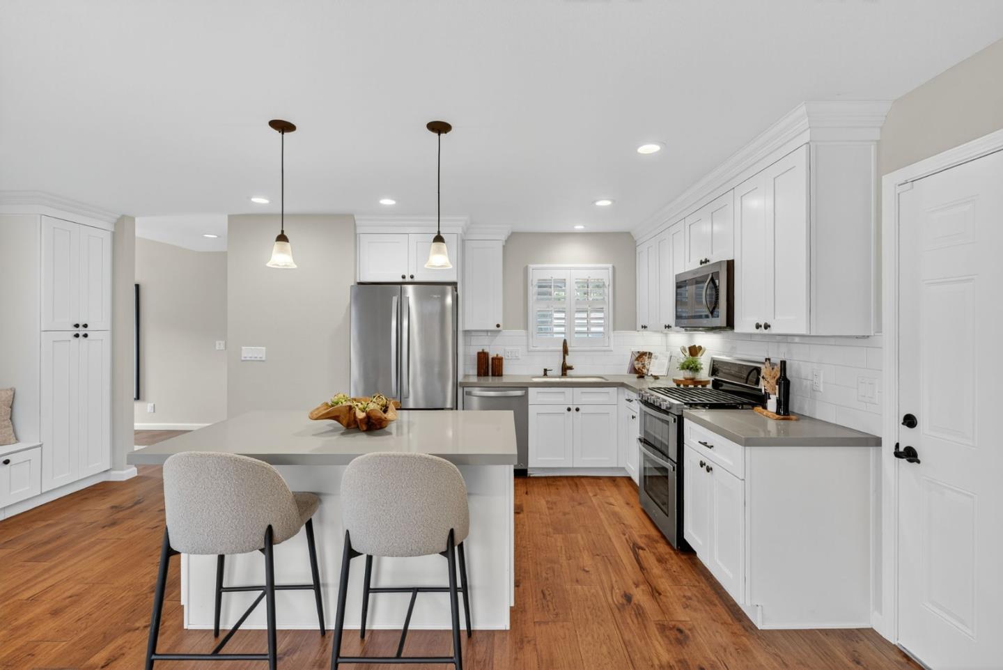 Detail Gallery Image 12 of 46 For 702 Choctaw Dr, San Jose,  CA 95123 - 3 Beds | 2 Baths