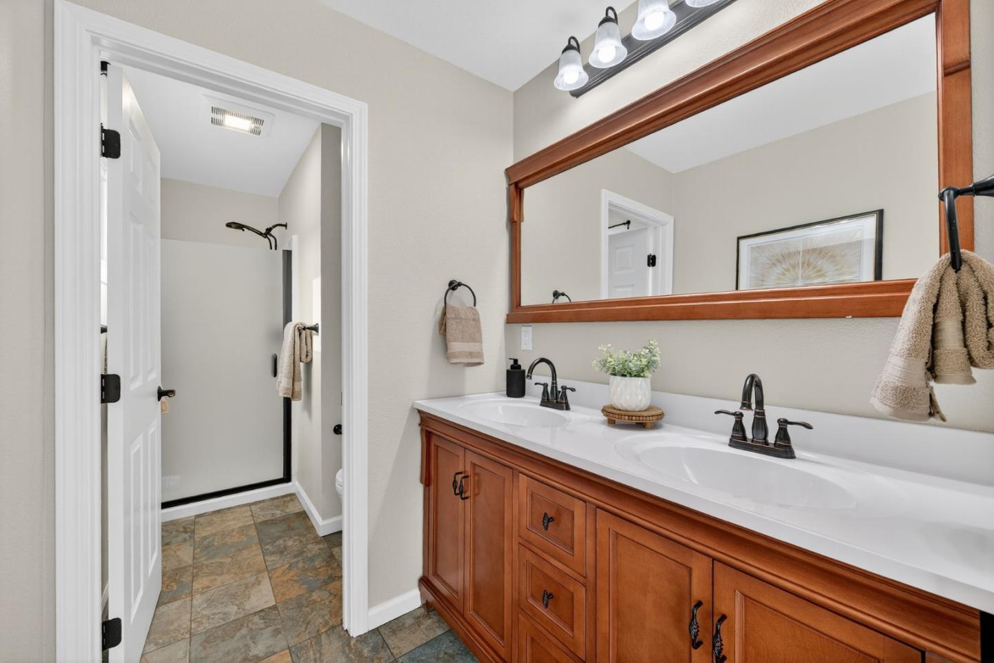 Detail Gallery Image 27 of 46 For 702 Choctaw Dr, San Jose,  CA 95123 - 3 Beds | 2 Baths