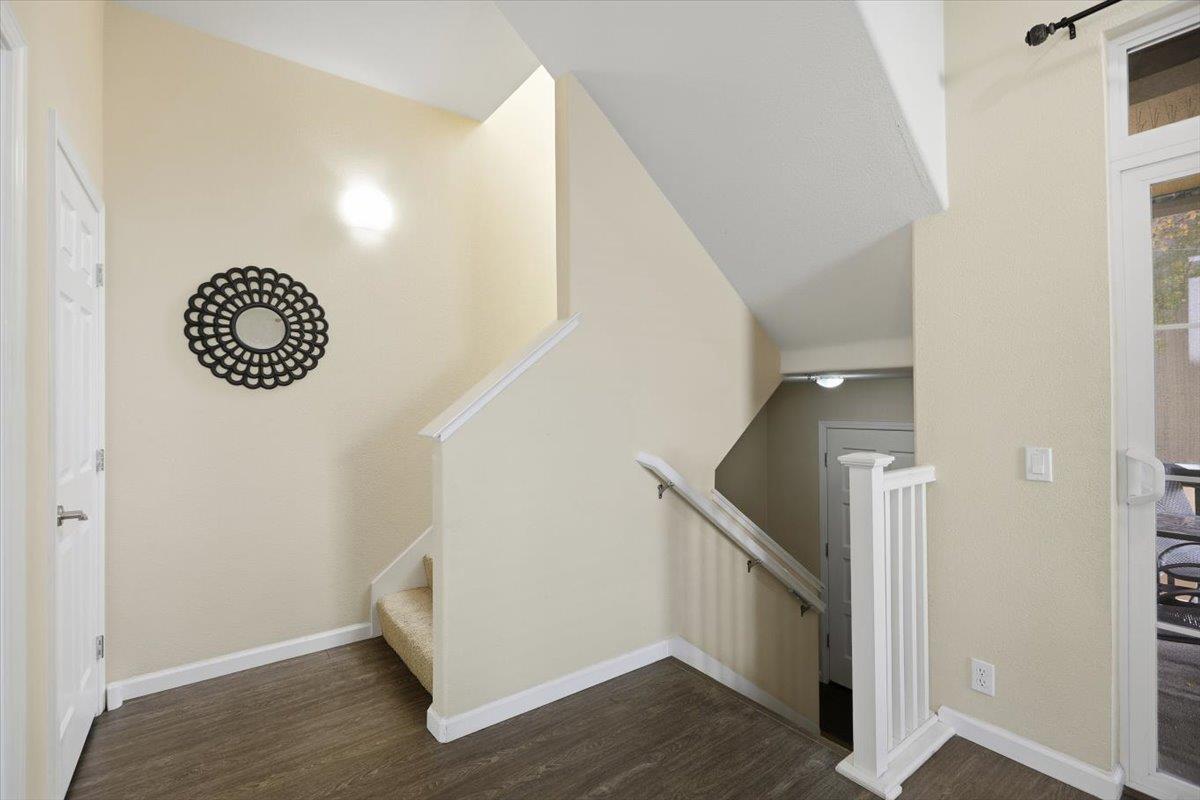 Detail Gallery Image 10 of 32 For 201 San Antonio Pl, San Jose,  CA 95116 - 3 Beds | 2/1 Baths