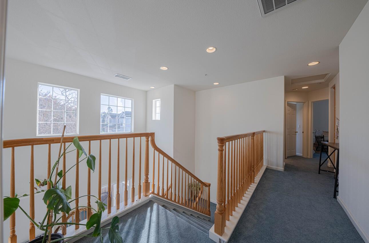 Detail Gallery Image 15 of 30 For 1935 Bradbury St, Salinas,  CA 93906 - 3 Beds | 2 Baths