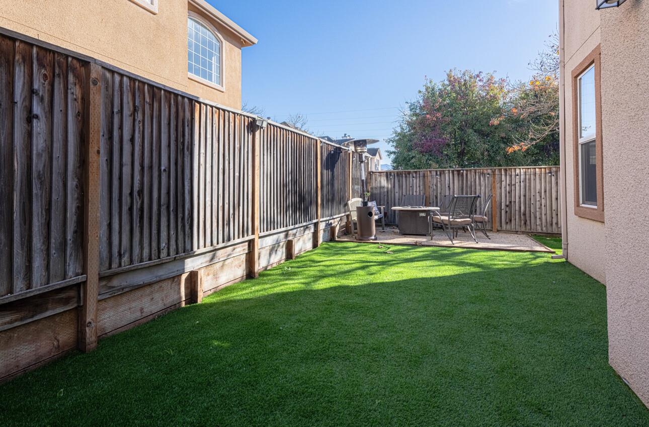 Detail Gallery Image 27 of 30 For 1935 Bradbury St, Salinas,  CA 93906 - 3 Beds | 2 Baths