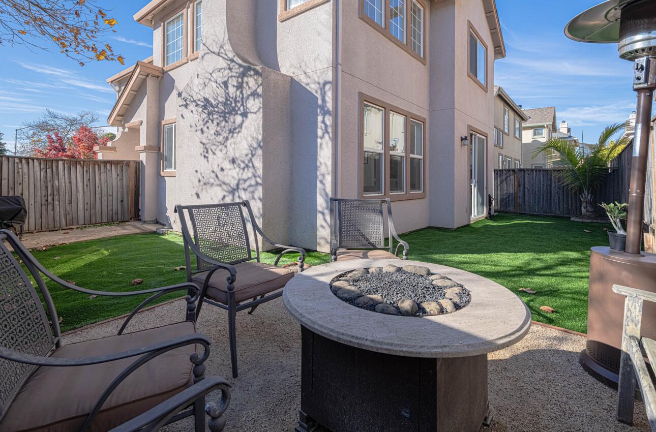 Detail Gallery Image 30 of 30 For 1935 Bradbury St, Salinas,  CA 93906 - 3 Beds | 2 Baths