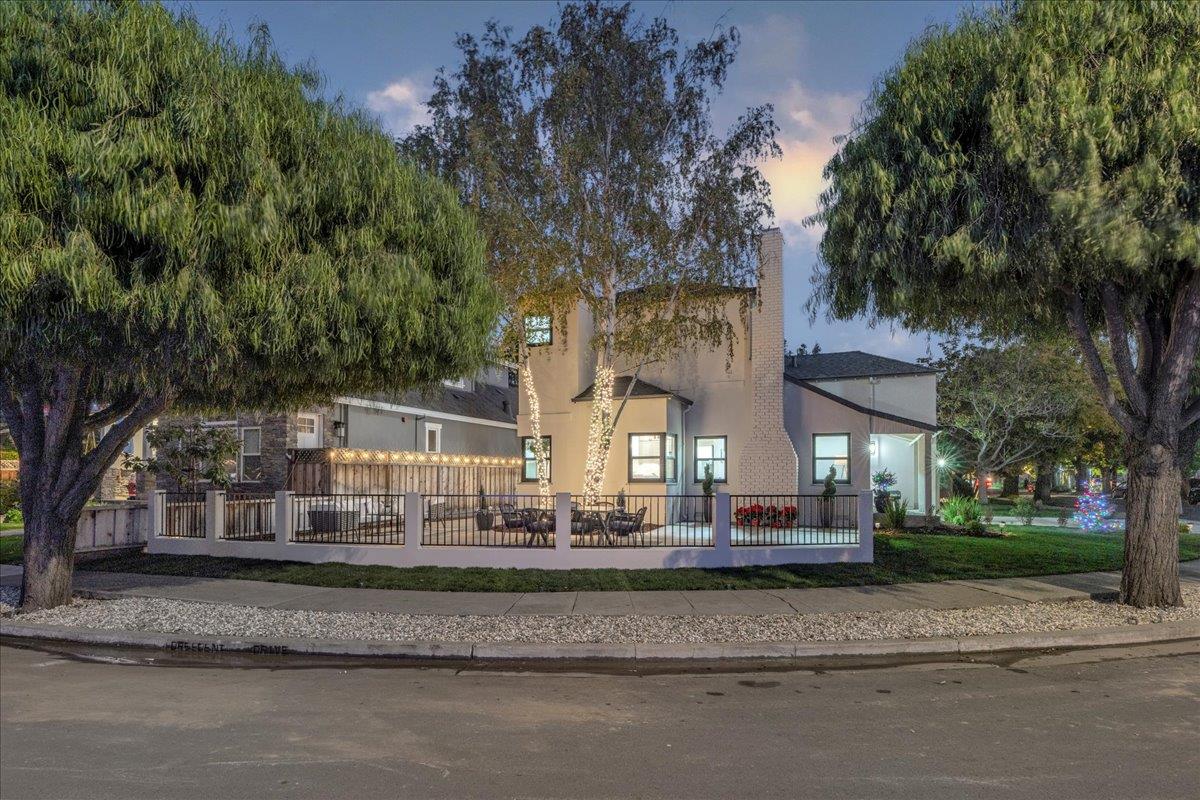 Detail Gallery Image 36 of 56 For 1162 Crescent Dr, San Jose,  CA 95125 - 4 Beds | 4 Baths