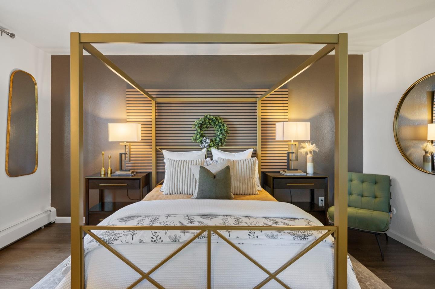 Detail Gallery Image 18 of 36 For 300 Davey Glen Rd #3621,  Belmont,  CA 94002 - 3 Beds | 3 Baths