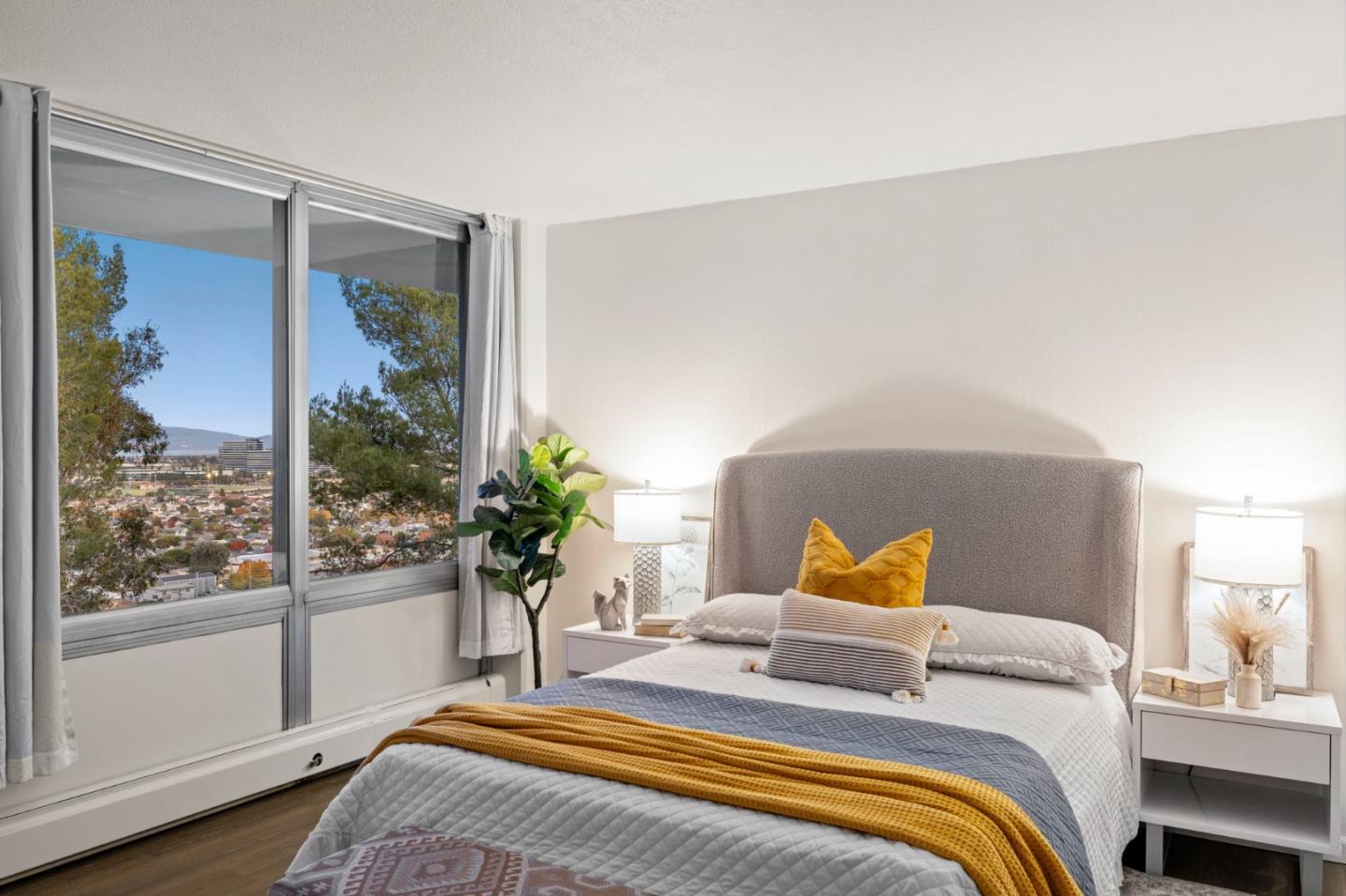 Detail Gallery Image 24 of 36 For 300 Davey Glen Rd #3621,  Belmont,  CA 94002 - 3 Beds | 3 Baths