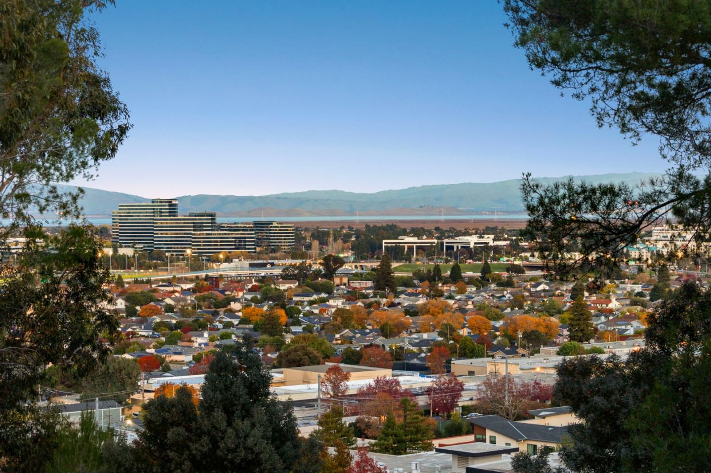 Detail Gallery Image 30 of 36 For 300 Davey Glen Rd #3621,  Belmont,  CA 94002 - 3 Beds | 3 Baths