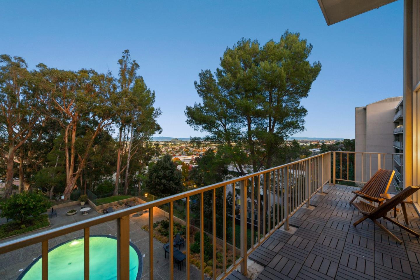 Detail Gallery Image 33 of 36 For 300 Davey Glen Rd #3621,  Belmont,  CA 94002 - 3 Beds | 3 Baths