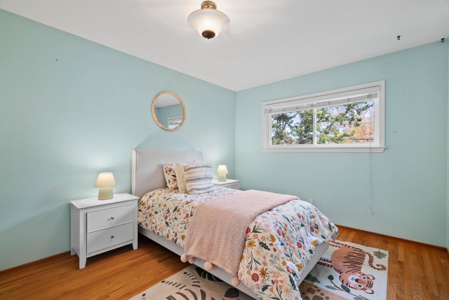 Detail Gallery Image 17 of 33 For 5231 Eileen Dr, San Jose,  CA 95129 - 4 Beds | 2/1 Baths