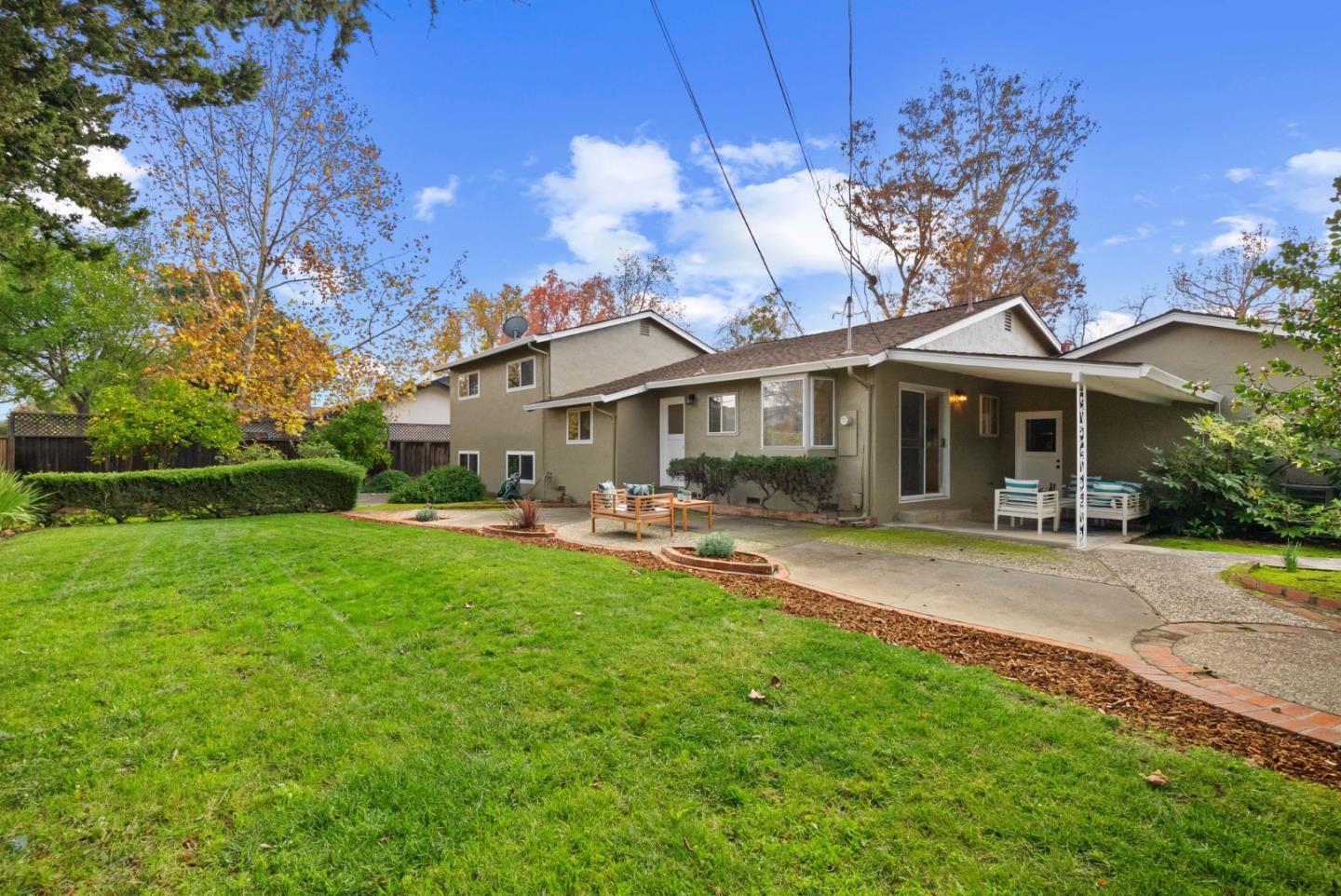 Detail Gallery Image 24 of 33 For 5231 Eileen Dr, San Jose,  CA 95129 - 4 Beds | 2/1 Baths