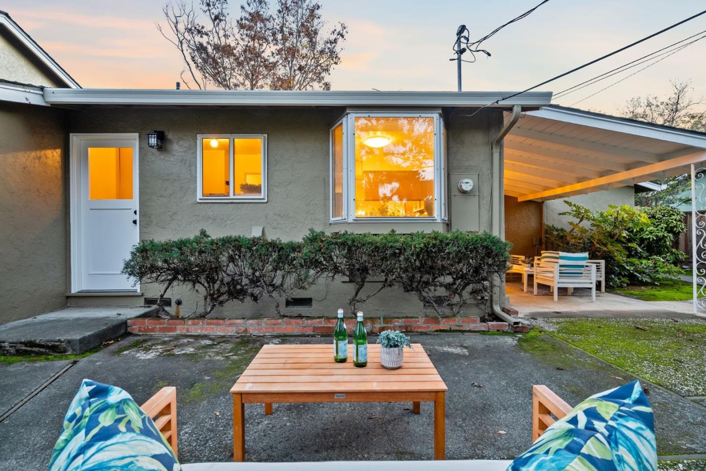 Detail Gallery Image 29 of 33 For 5231 Eileen Dr, San Jose,  CA 95129 - 4 Beds | 2/1 Baths