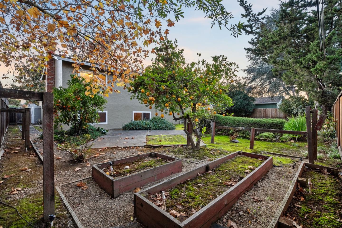 Detail Gallery Image 32 of 33 For 5231 Eileen Dr, San Jose,  CA 95129 - 4 Beds | 2/1 Baths