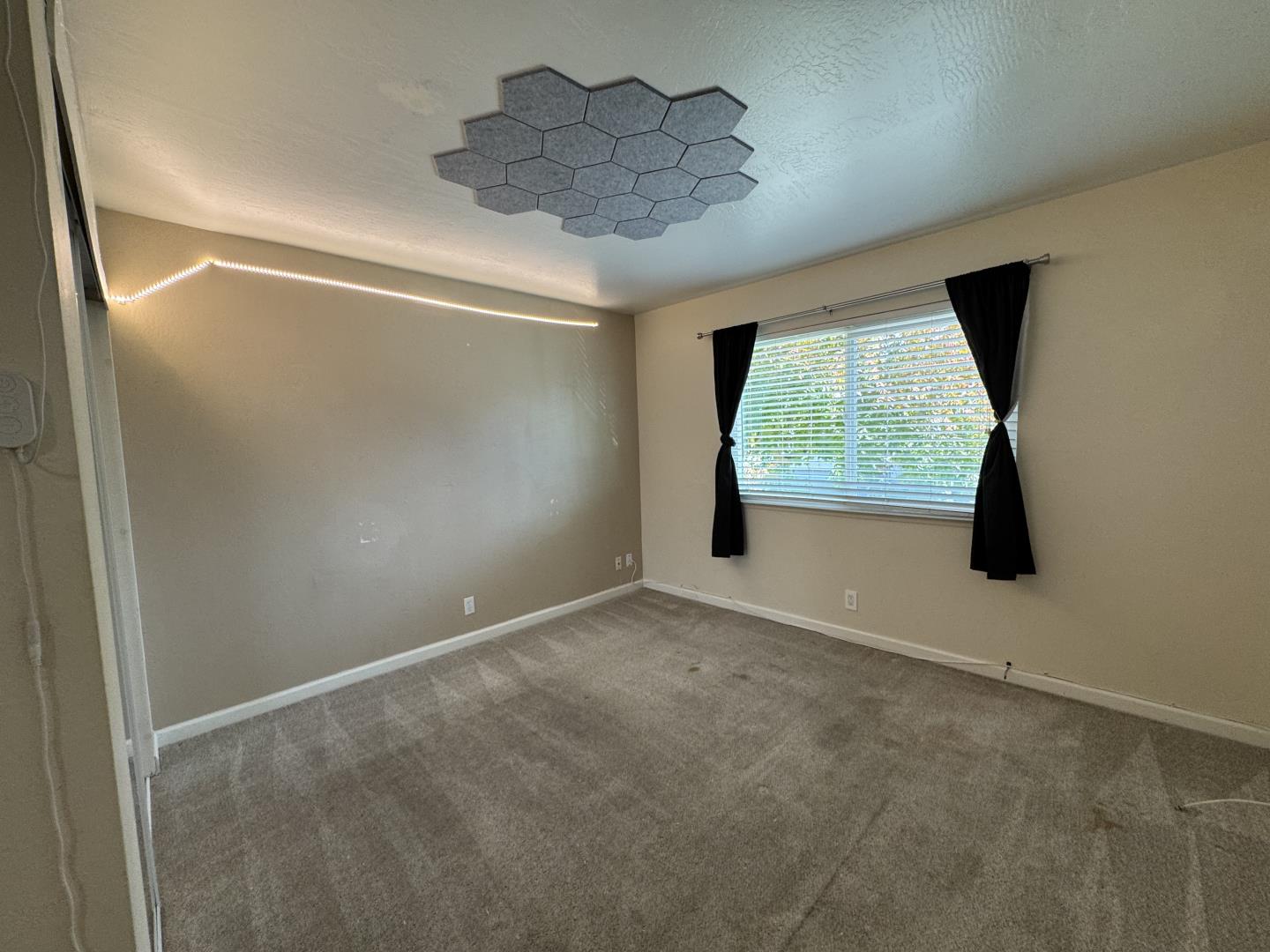Detail Gallery Image 9 of 18 For 5512 Spinnaker Dr #4,  San Jose,  CA 95123 - 2 Beds | 1 Baths