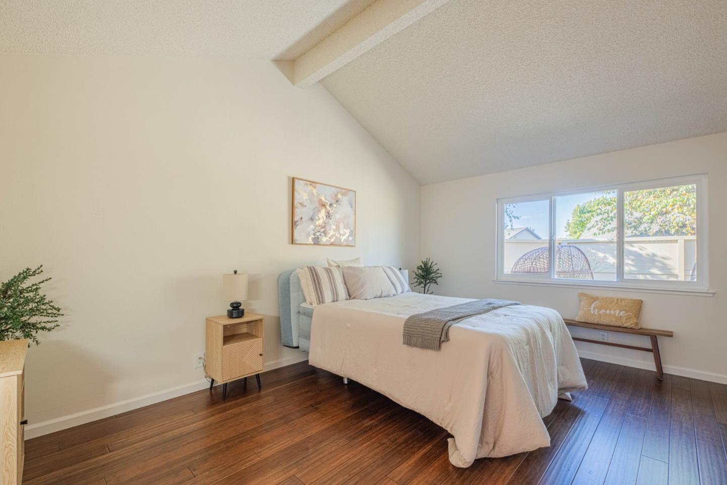 Detail Gallery Image 30 of 43 For 1868 Cherokee #1,  Salinas,  CA 93906 - 2 Beds | 2 Baths