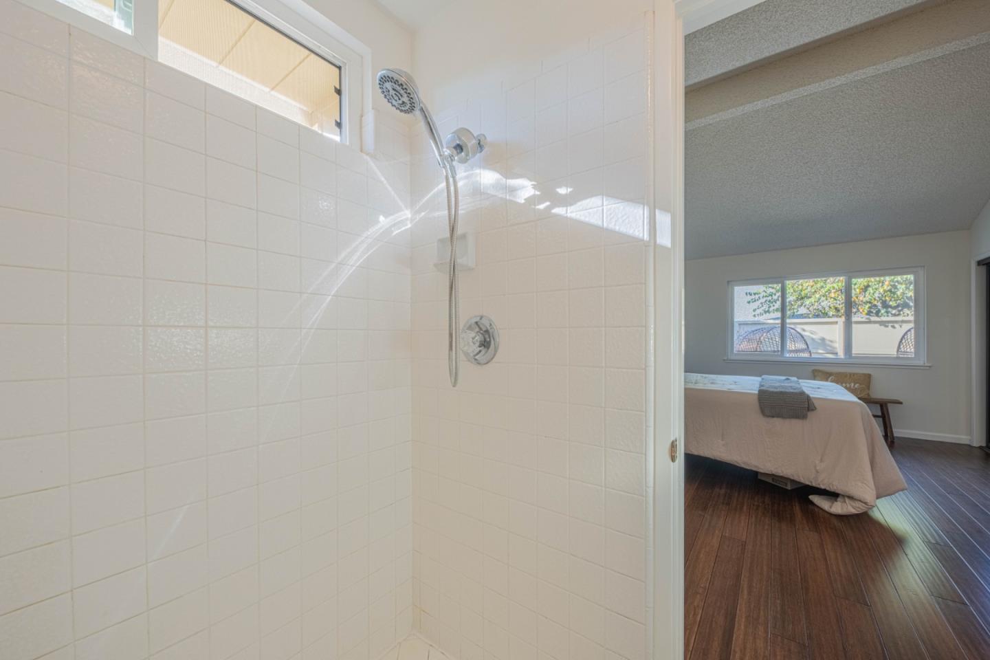Detail Gallery Image 35 of 43 For 1868 Cherokee #1,  Salinas,  CA 93906 - 2 Beds | 2 Baths