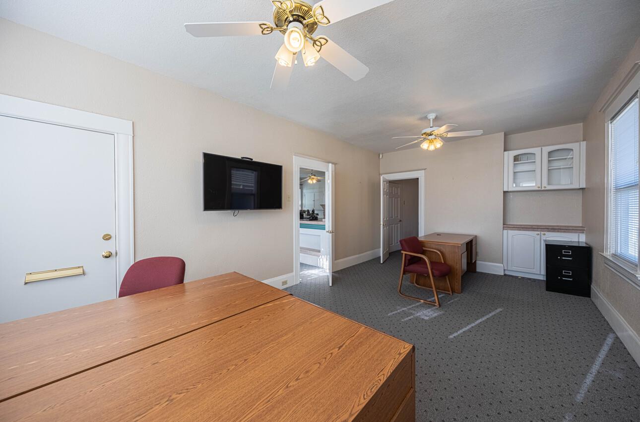 Detail Gallery Image 12 of 21 For 35 Maple St, Salinas,  CA 93901 - – Beds | – Baths